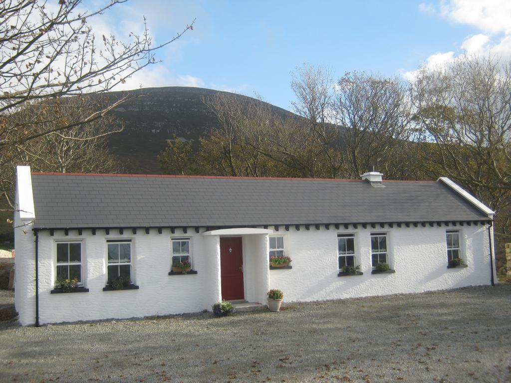 Mia'S Self Catering Holiday Cottage Donegal Claggan  Exterior photo
